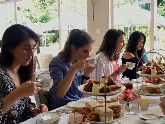 Others sippin classy