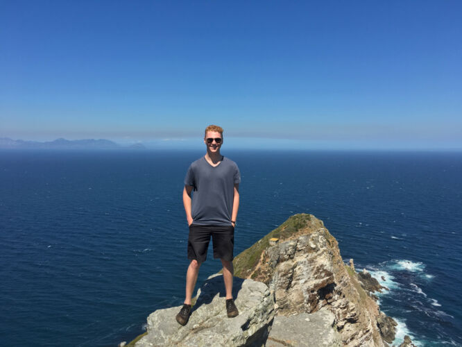 Standing on sketchy edge