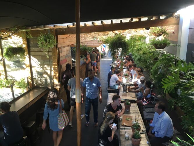 Yours Truly Bar/Restaurant